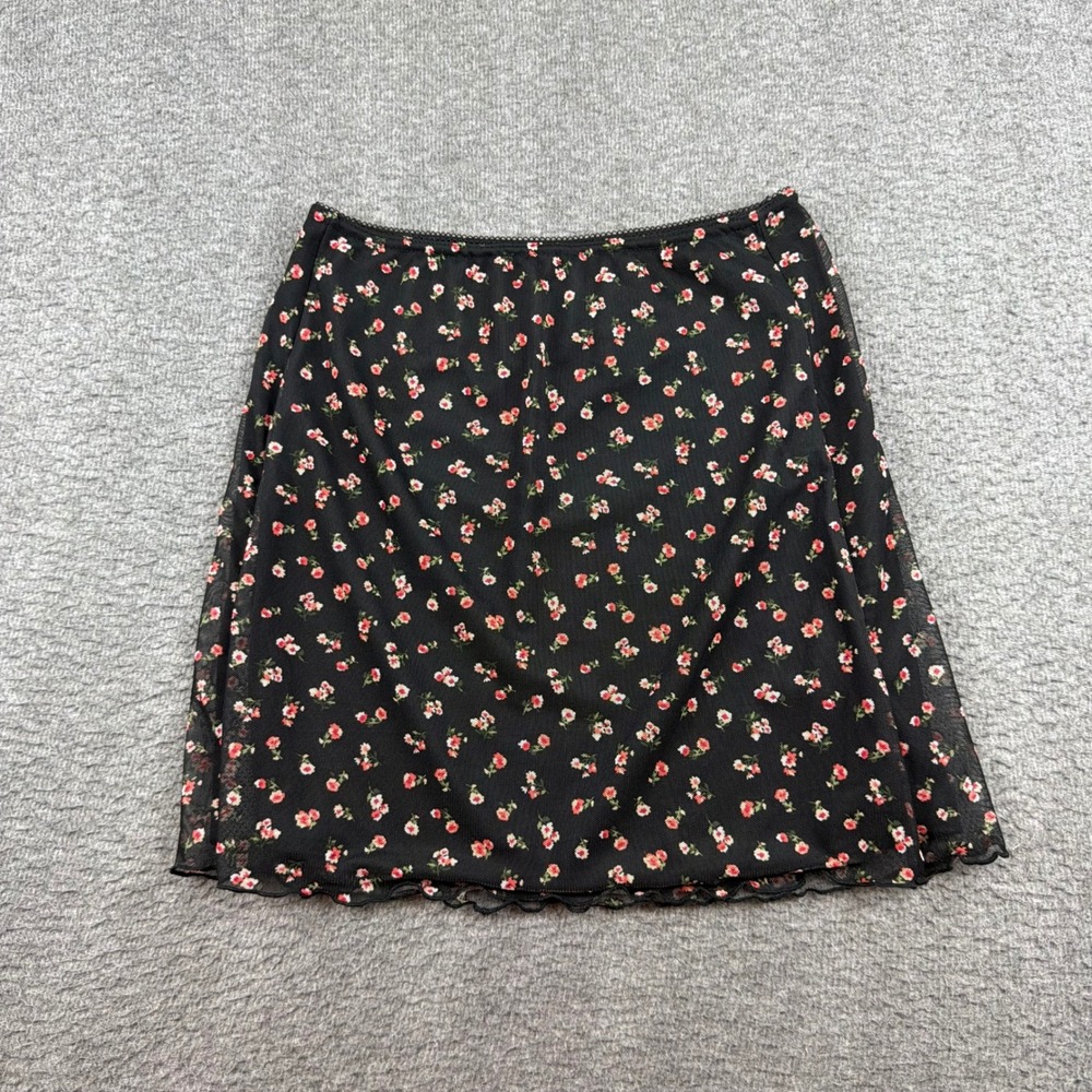 Urban Outfitters Mini Skirt Women's Medium Black Floral Mesh Lettuce Edge Trim